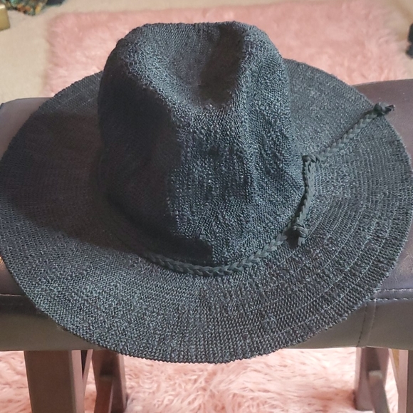 New Black Straw Hat